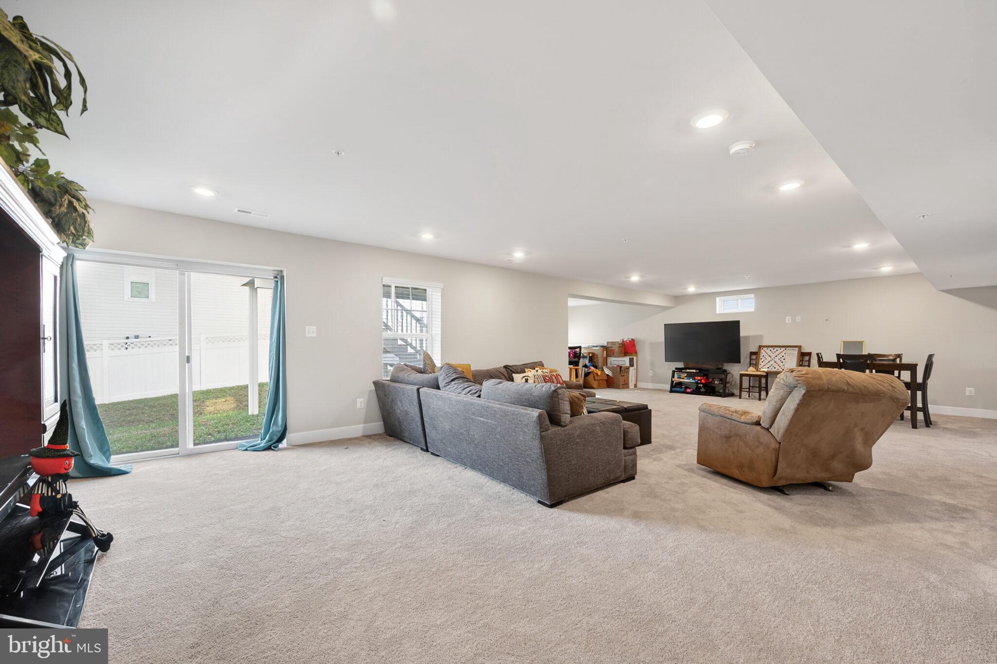 STONEHAVEN - Residential