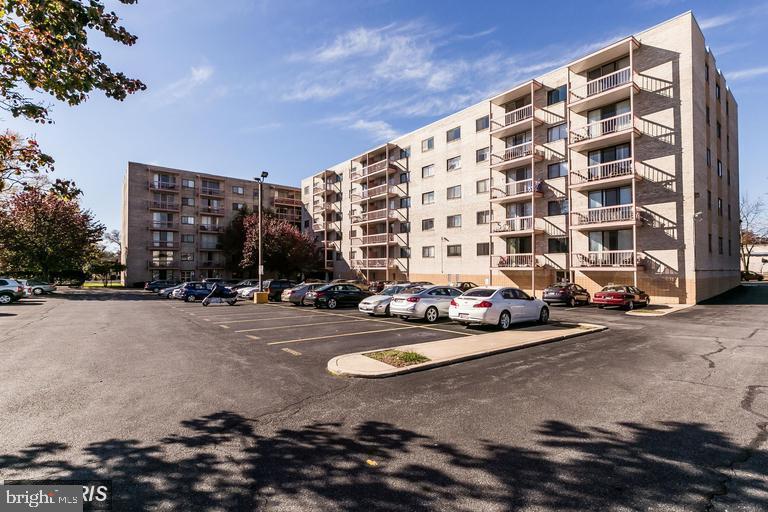 130 SLADE AVENUE 520