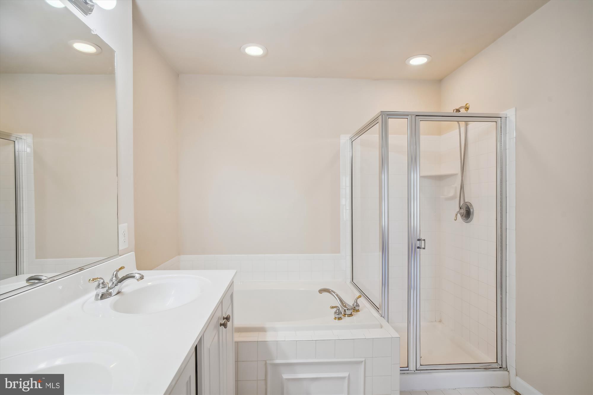 CLARKSBURG RIDGE - Residential