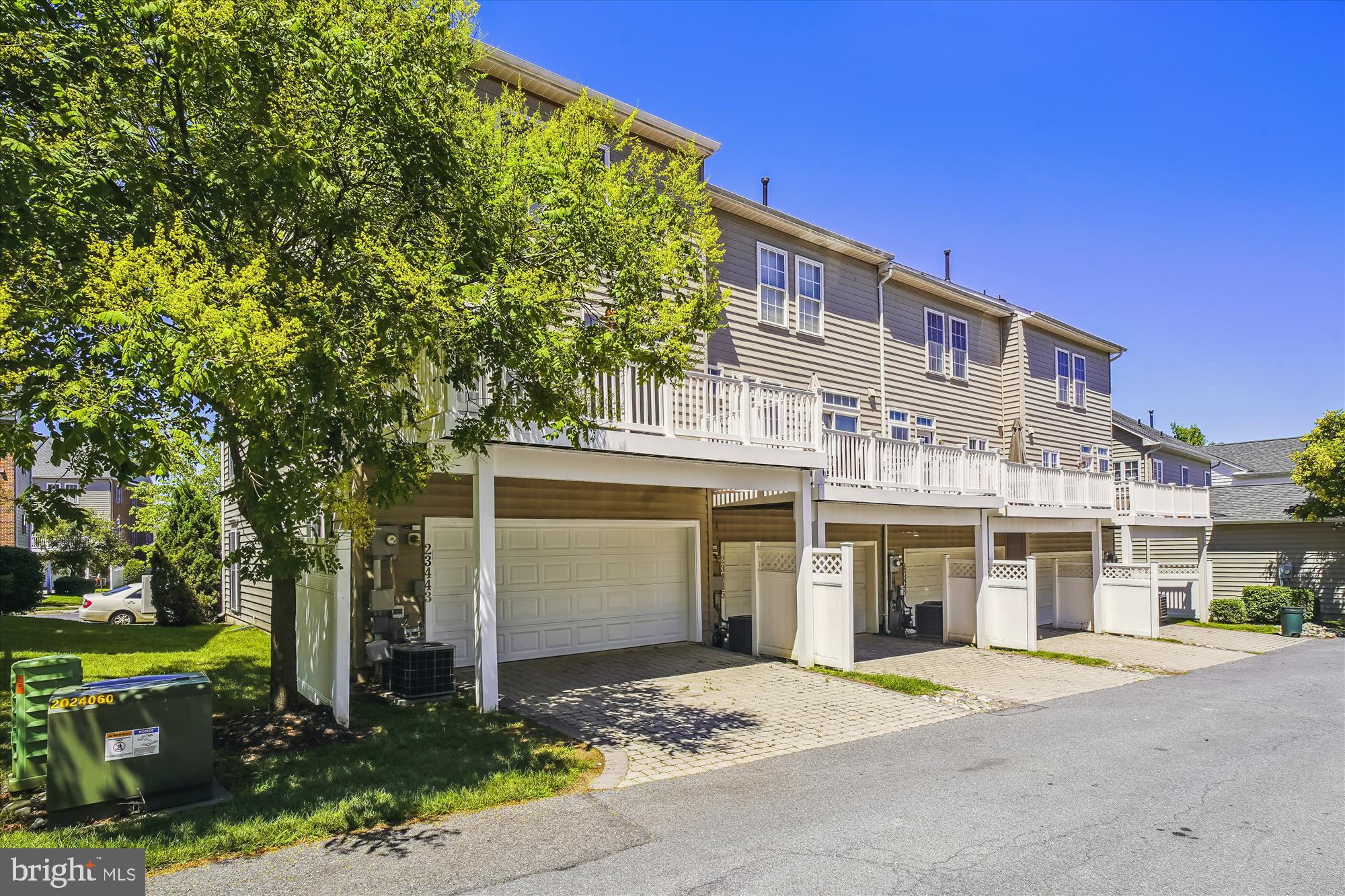 CLARKSBURG RIDGE - Residential