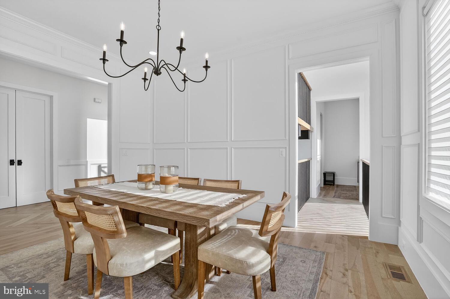 WAVERLY HILLS - Residential