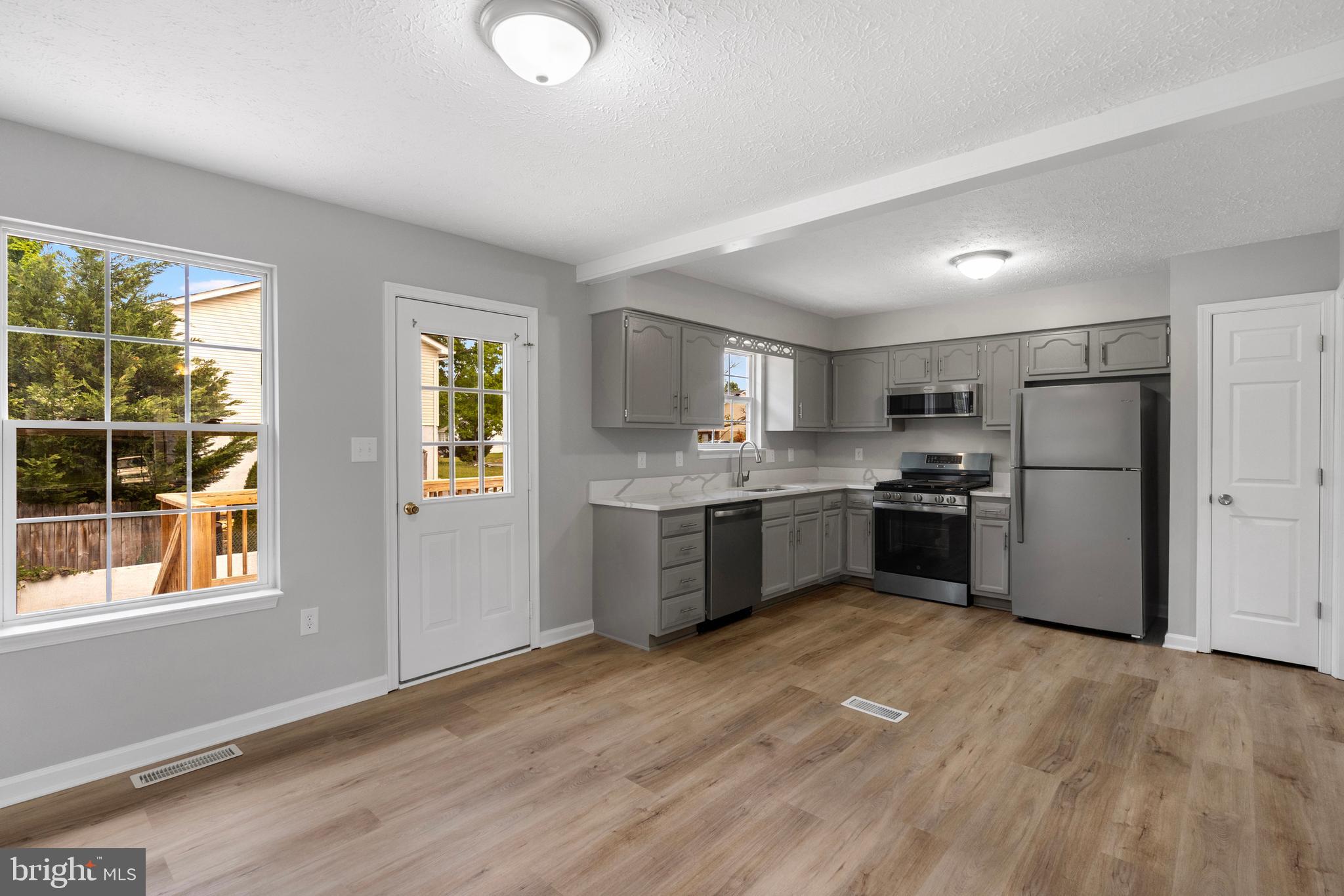CARLISLE HEIGHTS - Residential