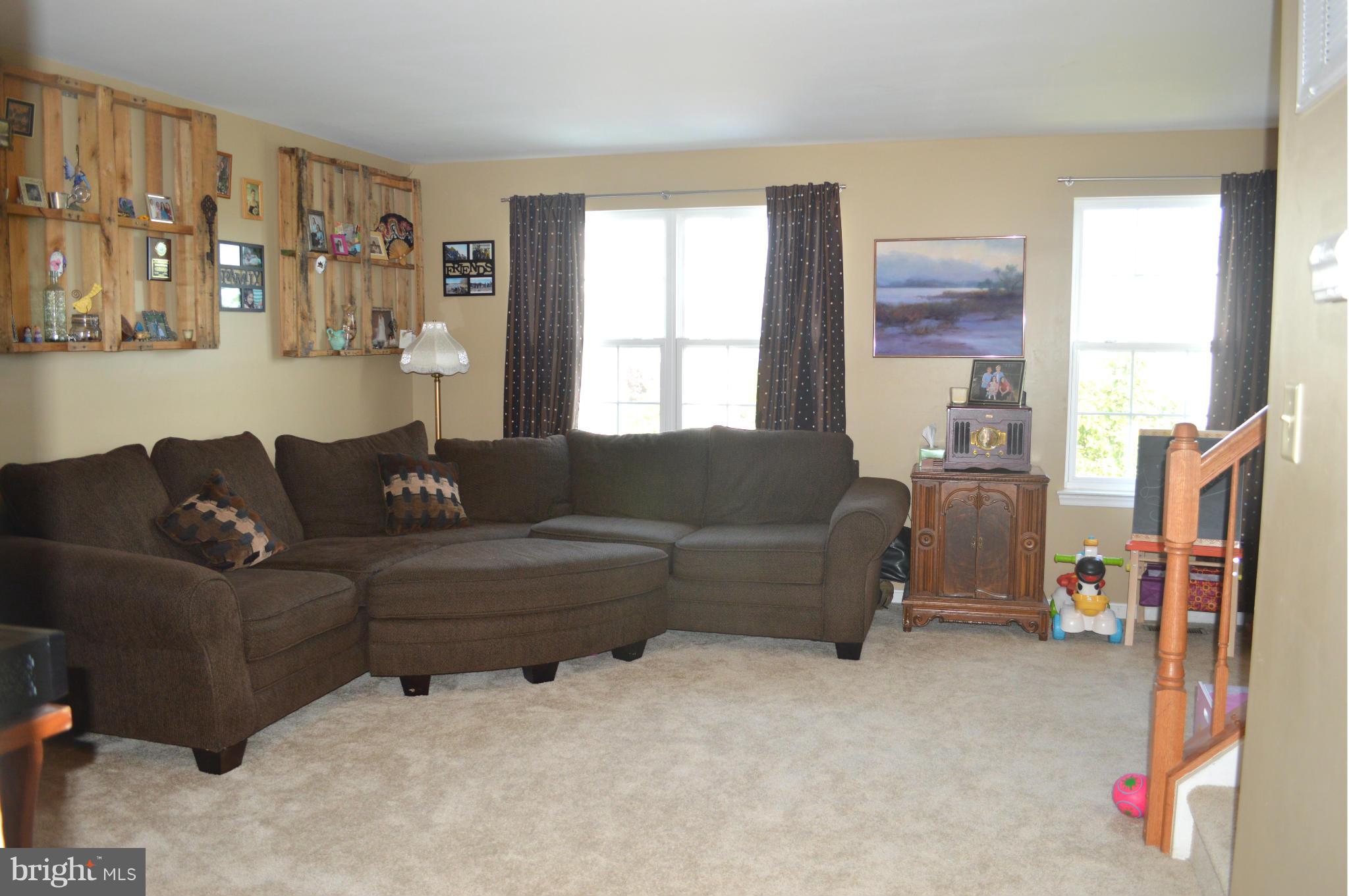 SALEM FIELDS - Residential