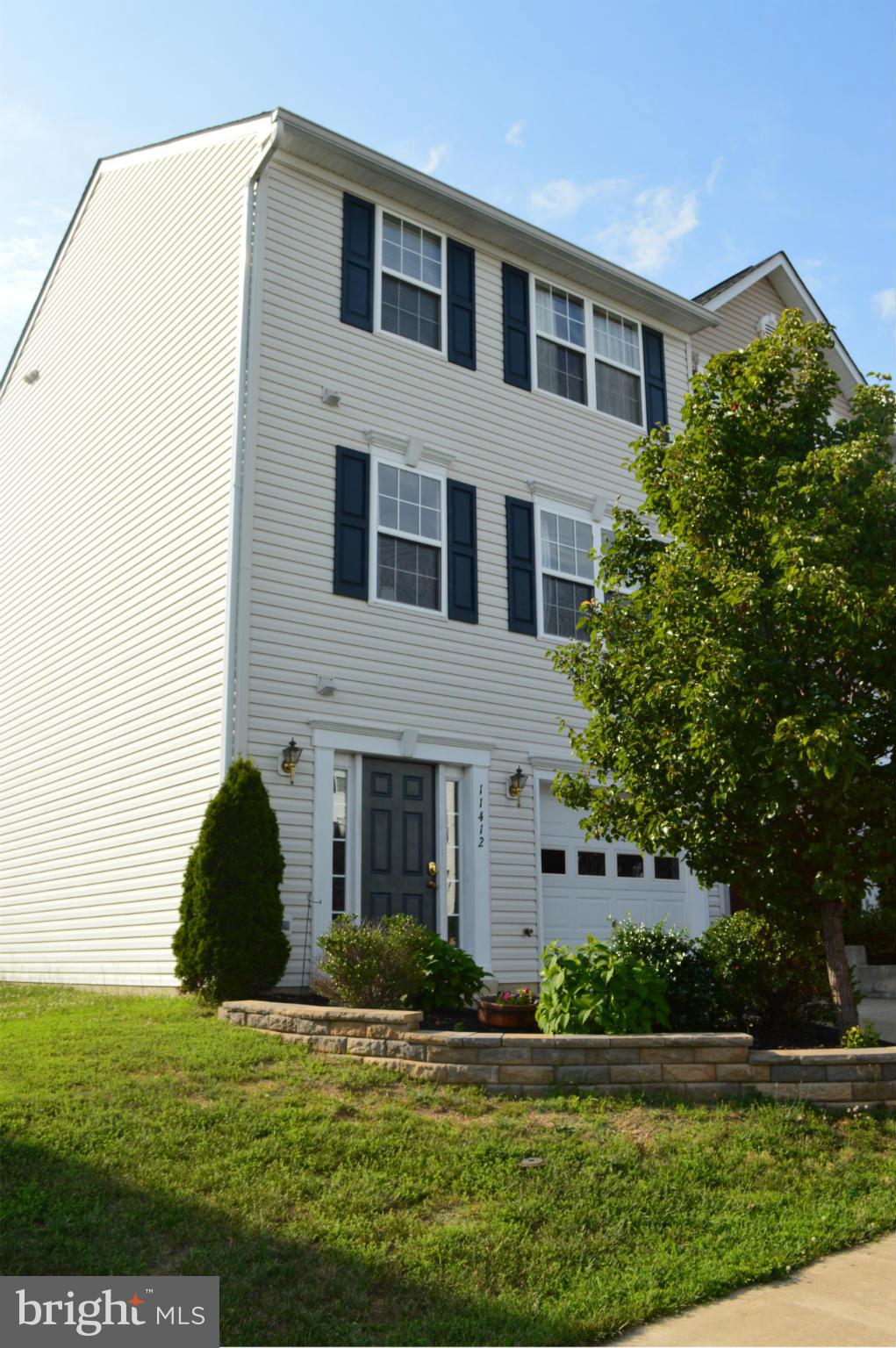 SALEM FIELDS - Residential