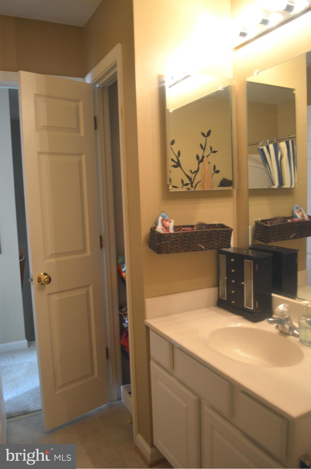 SALEM FIELDS - Residential