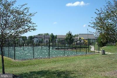 SALEM FIELDS - Residential