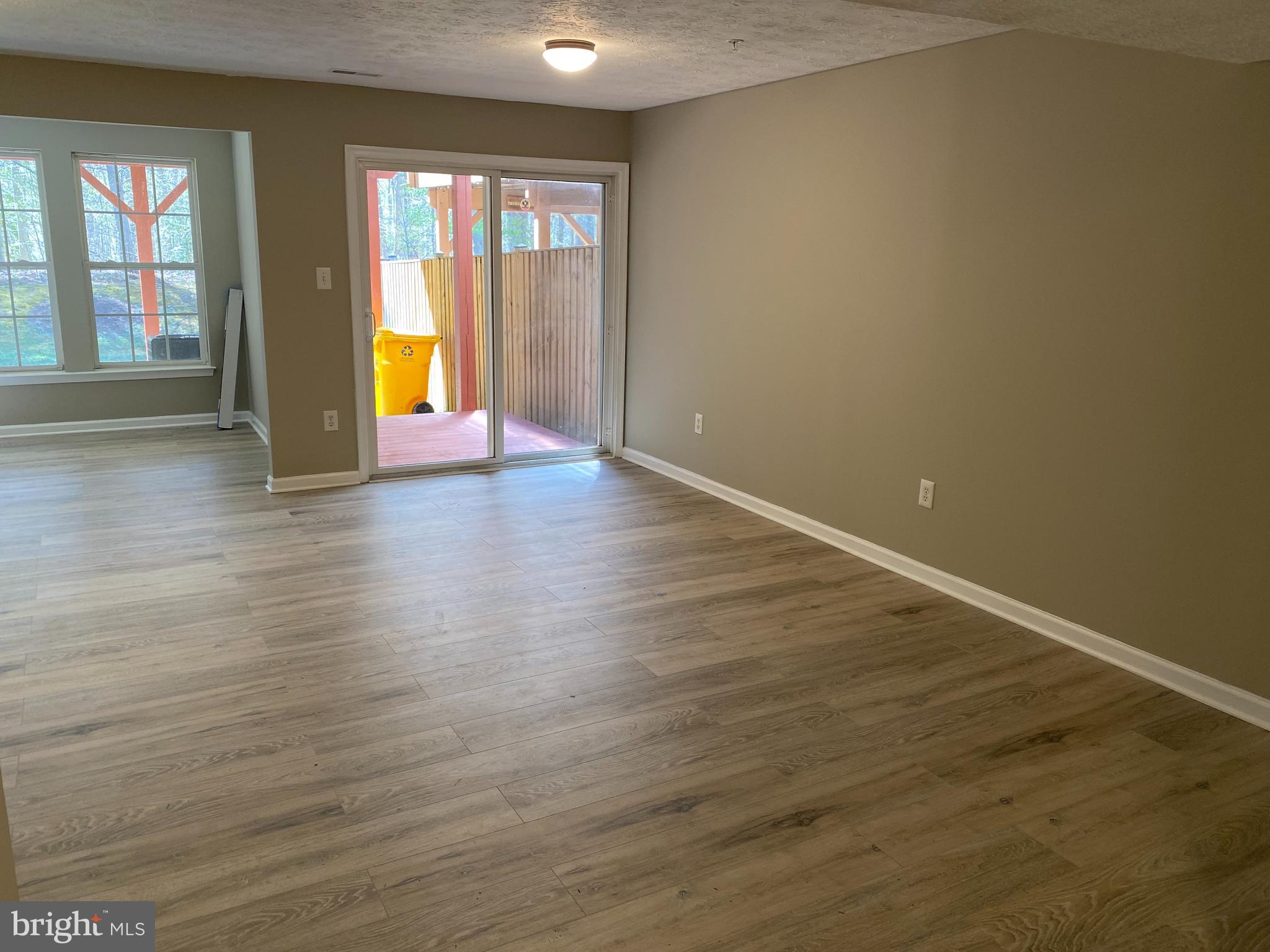 PINEY ORCHARD - Residential