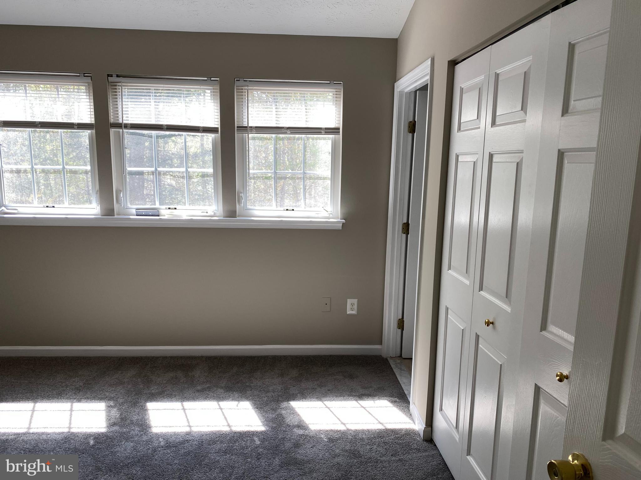 PINEY ORCHARD - Residential