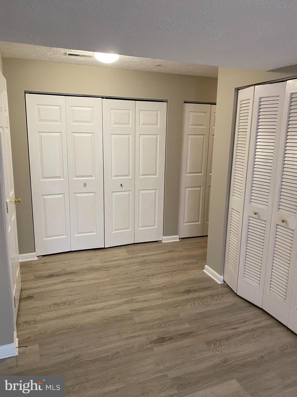 PINEY ORCHARD - Residential