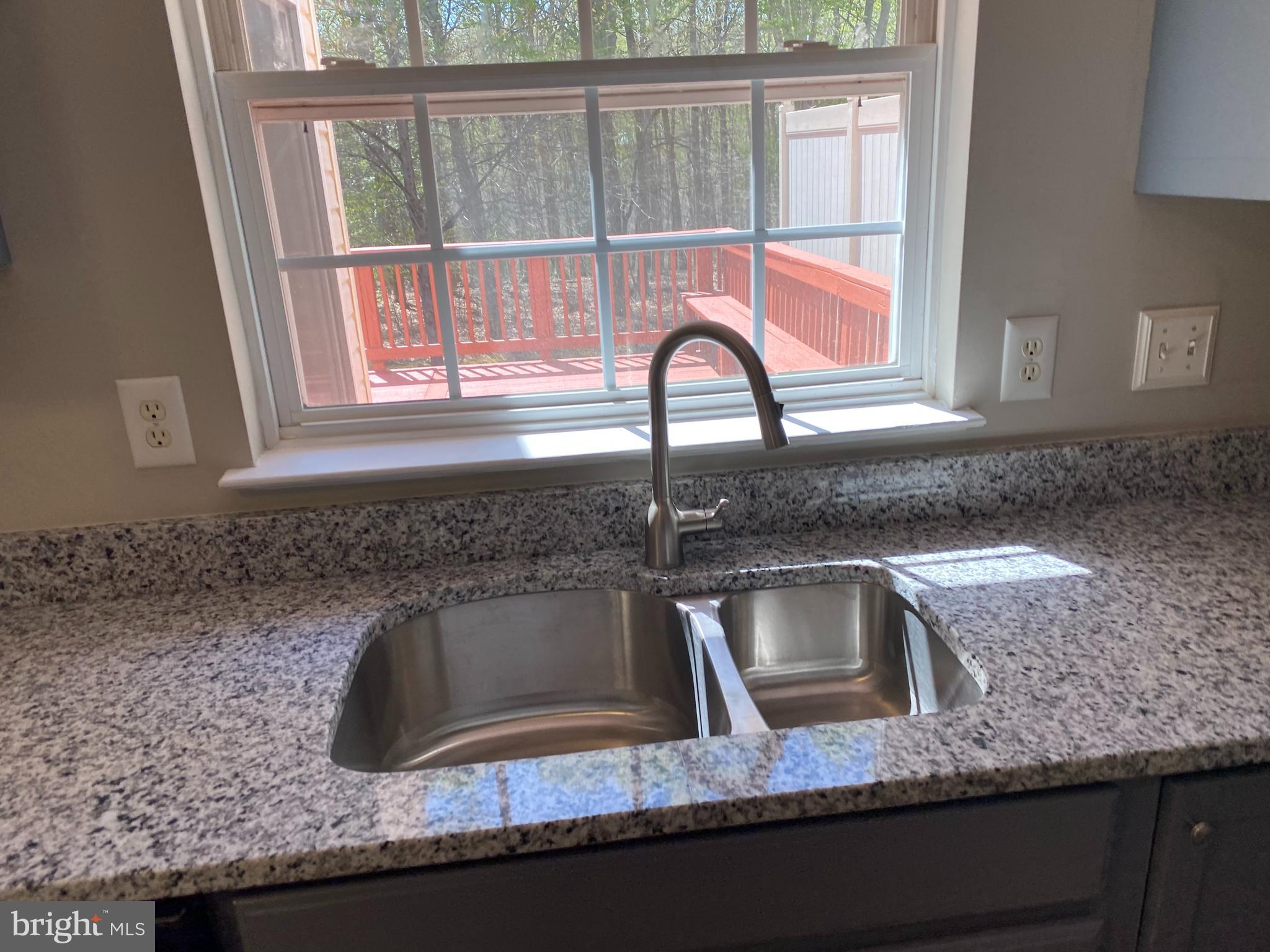 PINEY ORCHARD - Residential