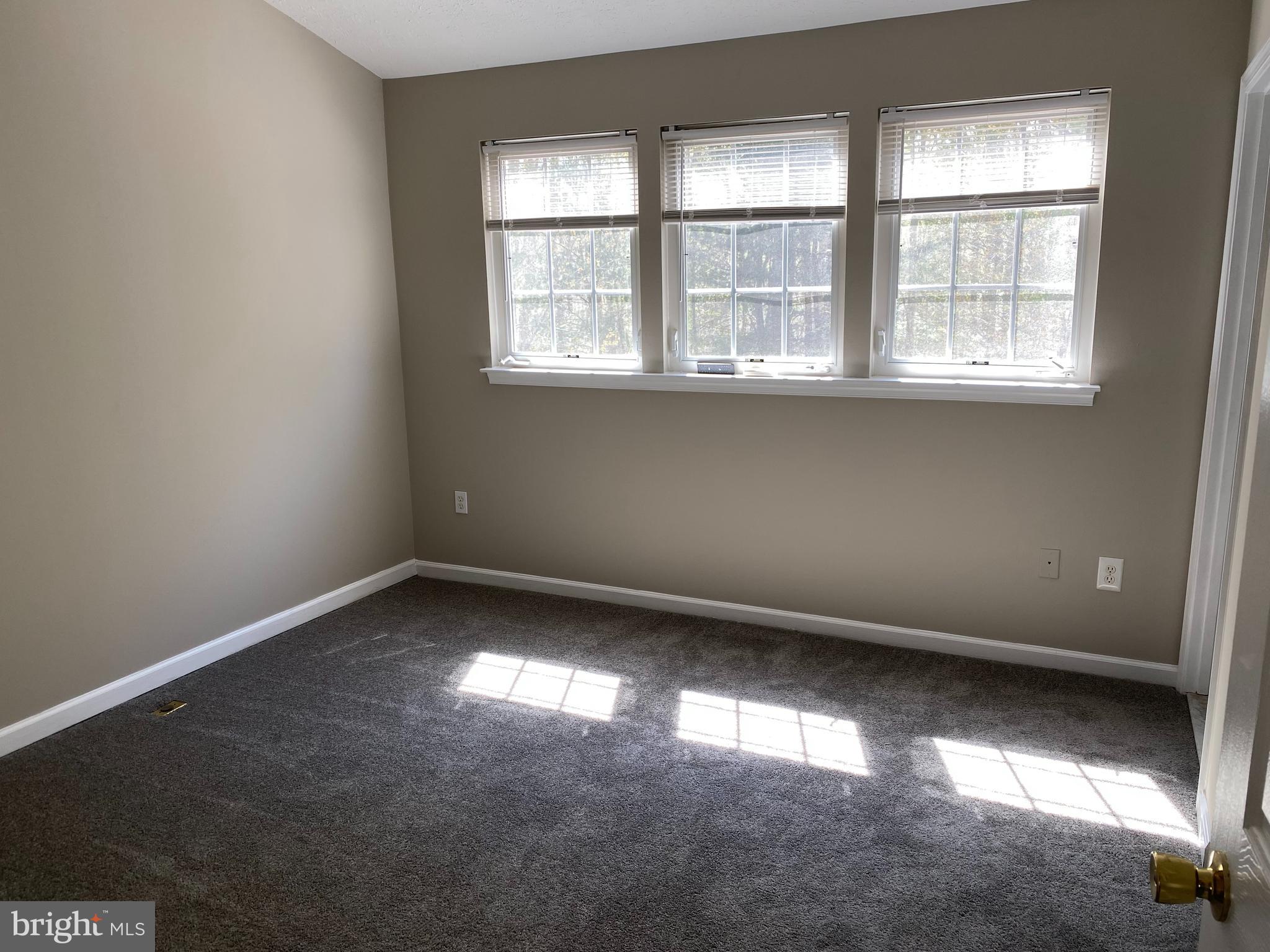 PINEY ORCHARD - Residential