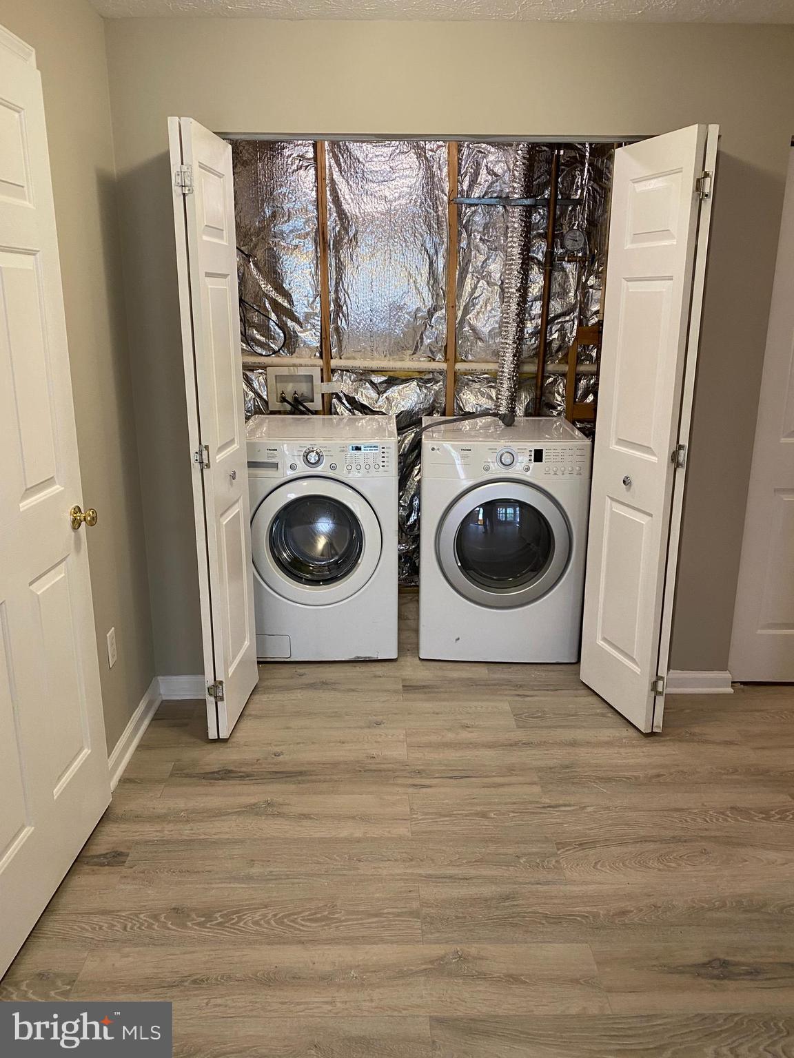 PINEY ORCHARD - Residential