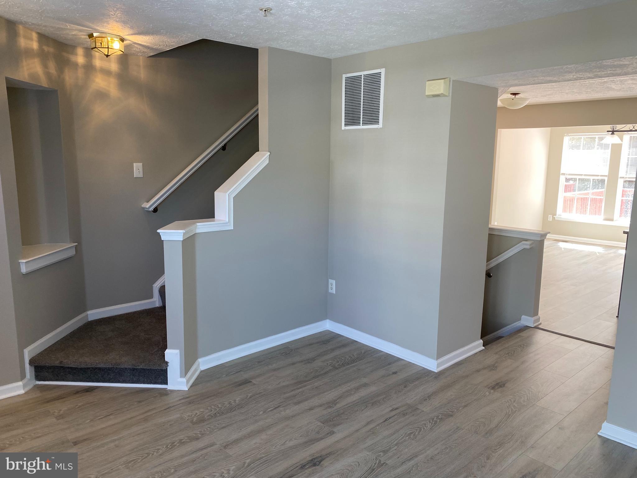 PINEY ORCHARD - Residential