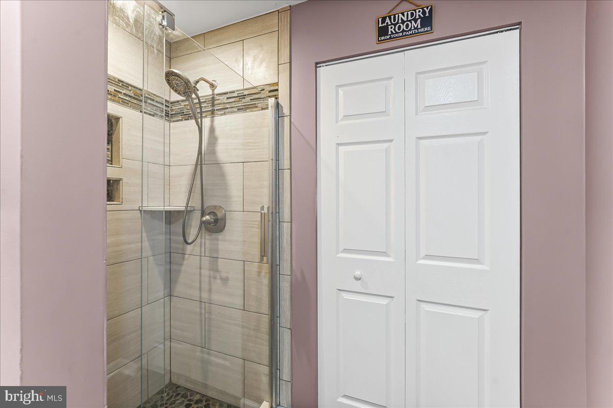 BROOKSIDE ESTATES - Residential