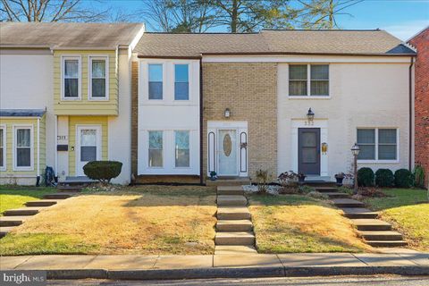 330 SHENANDOAH STREET SE LEESBURG VA 20175