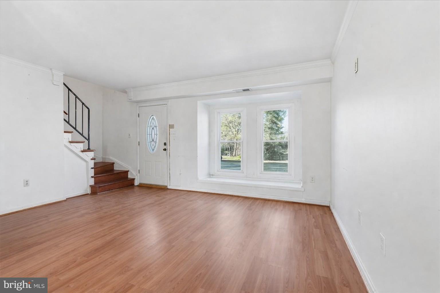 VIRGINIA KNOLLS - Residential