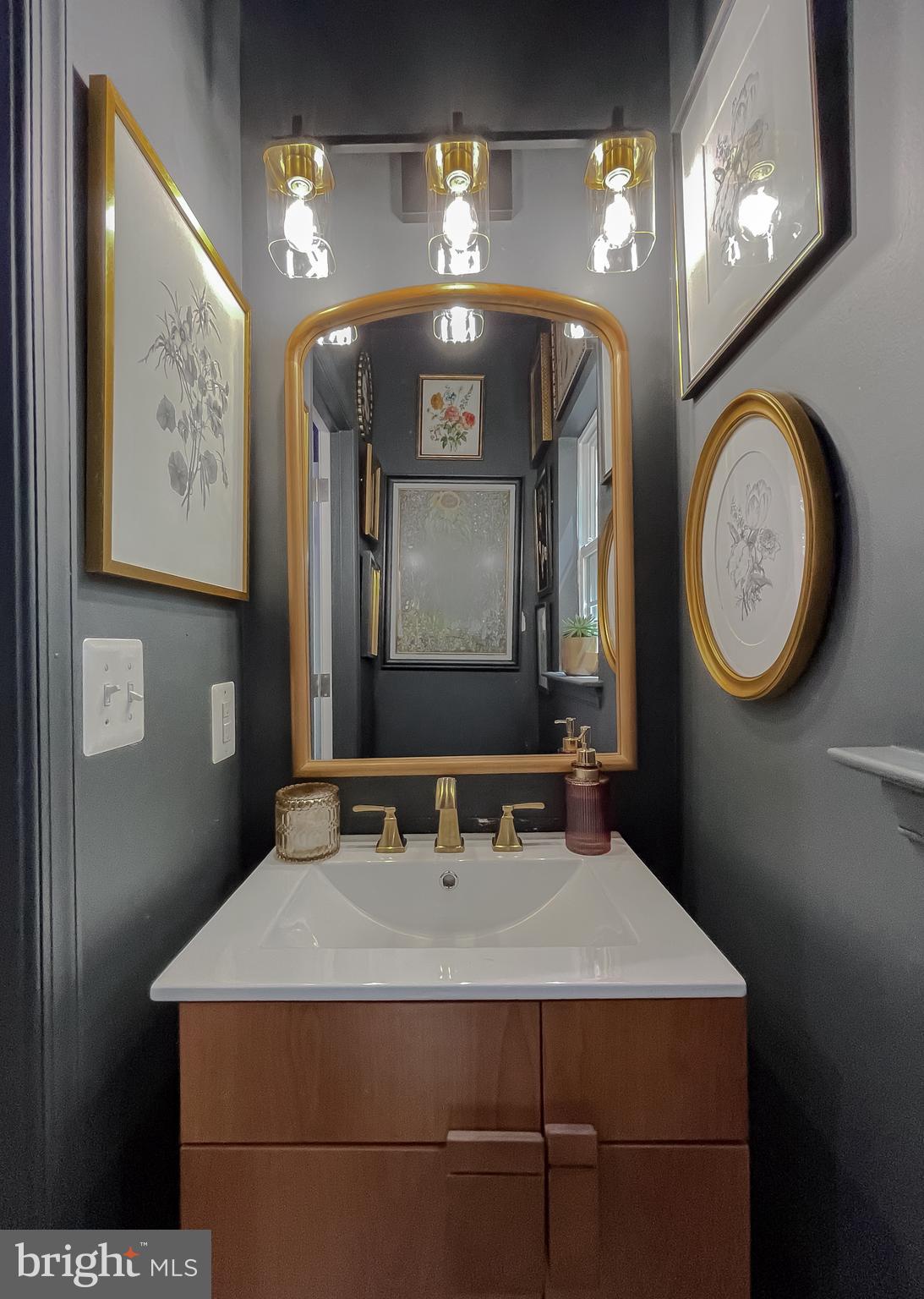 LANEDON - Residential