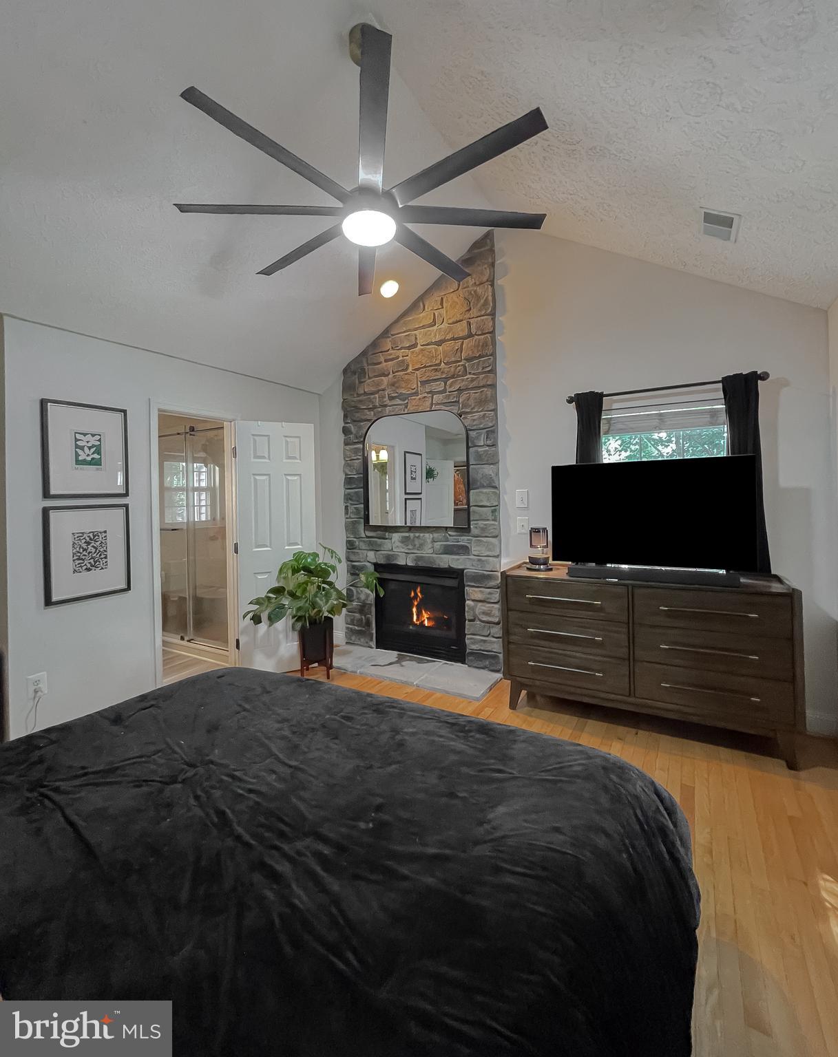 LANEDON - Residential