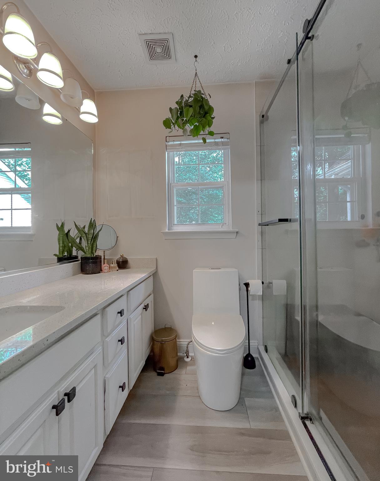 LANEDON - Residential