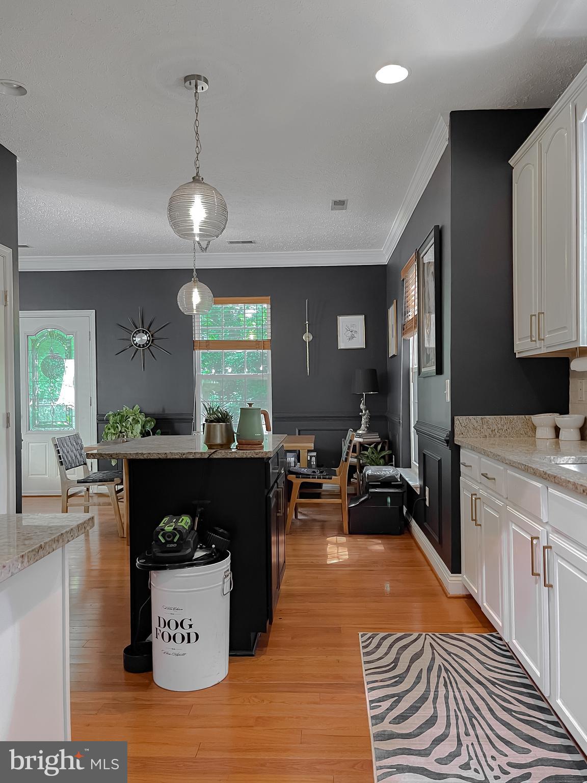 LANEDON - Residential