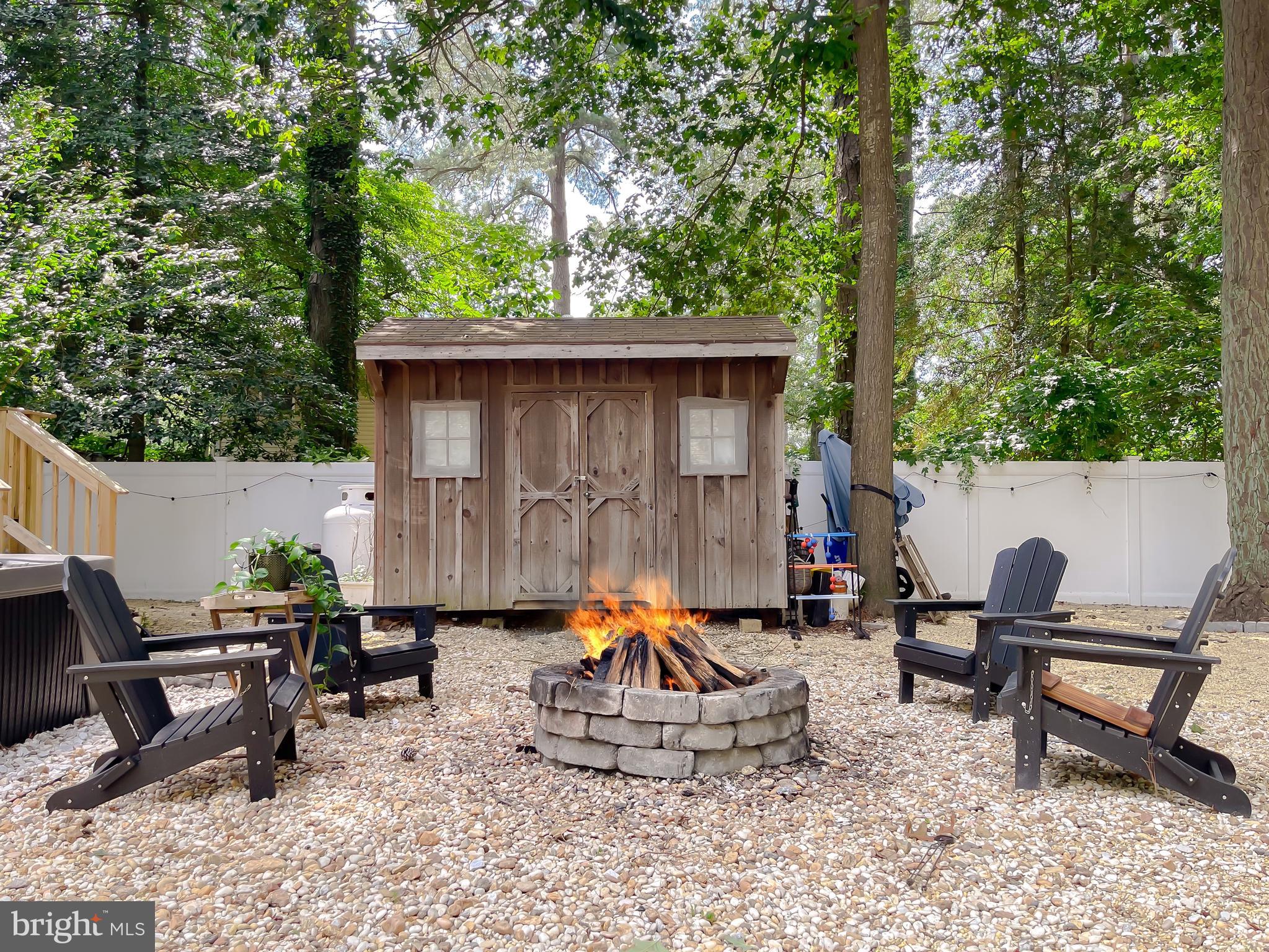 LANEDON - Residential