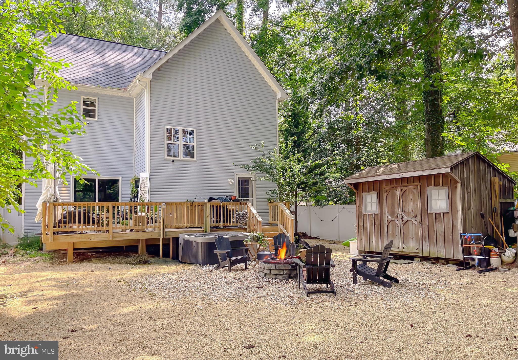 LANEDON - Residential