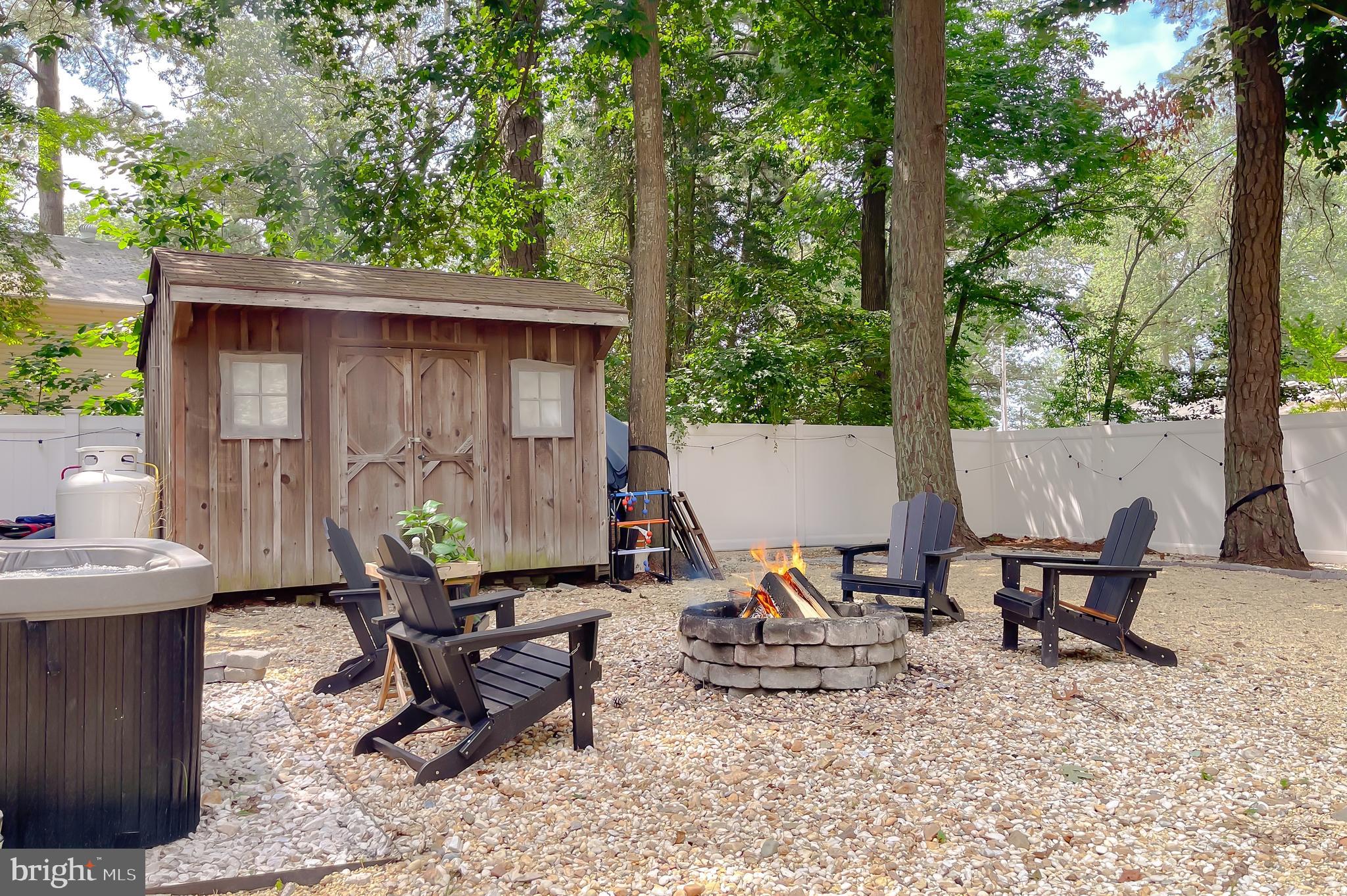 LANEDON - Residential