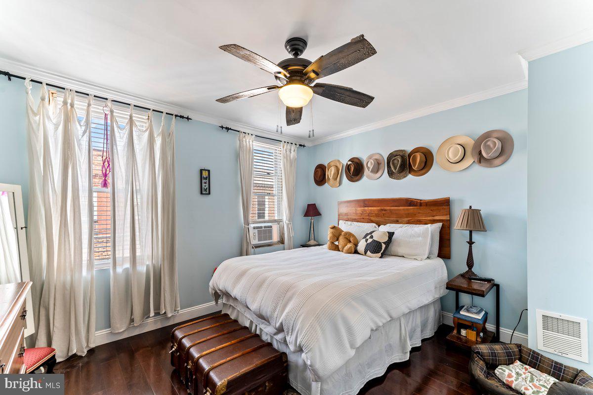 GIRARD ESTATES - Residential