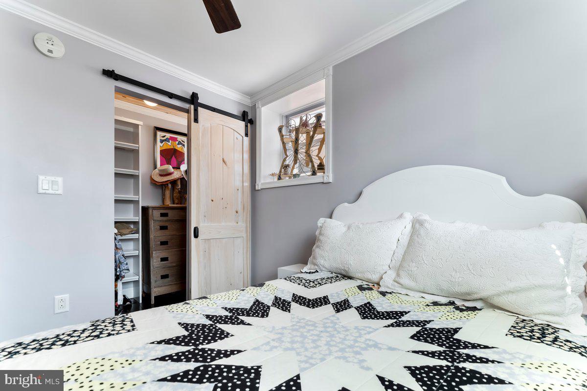 GIRARD ESTATES - Residential