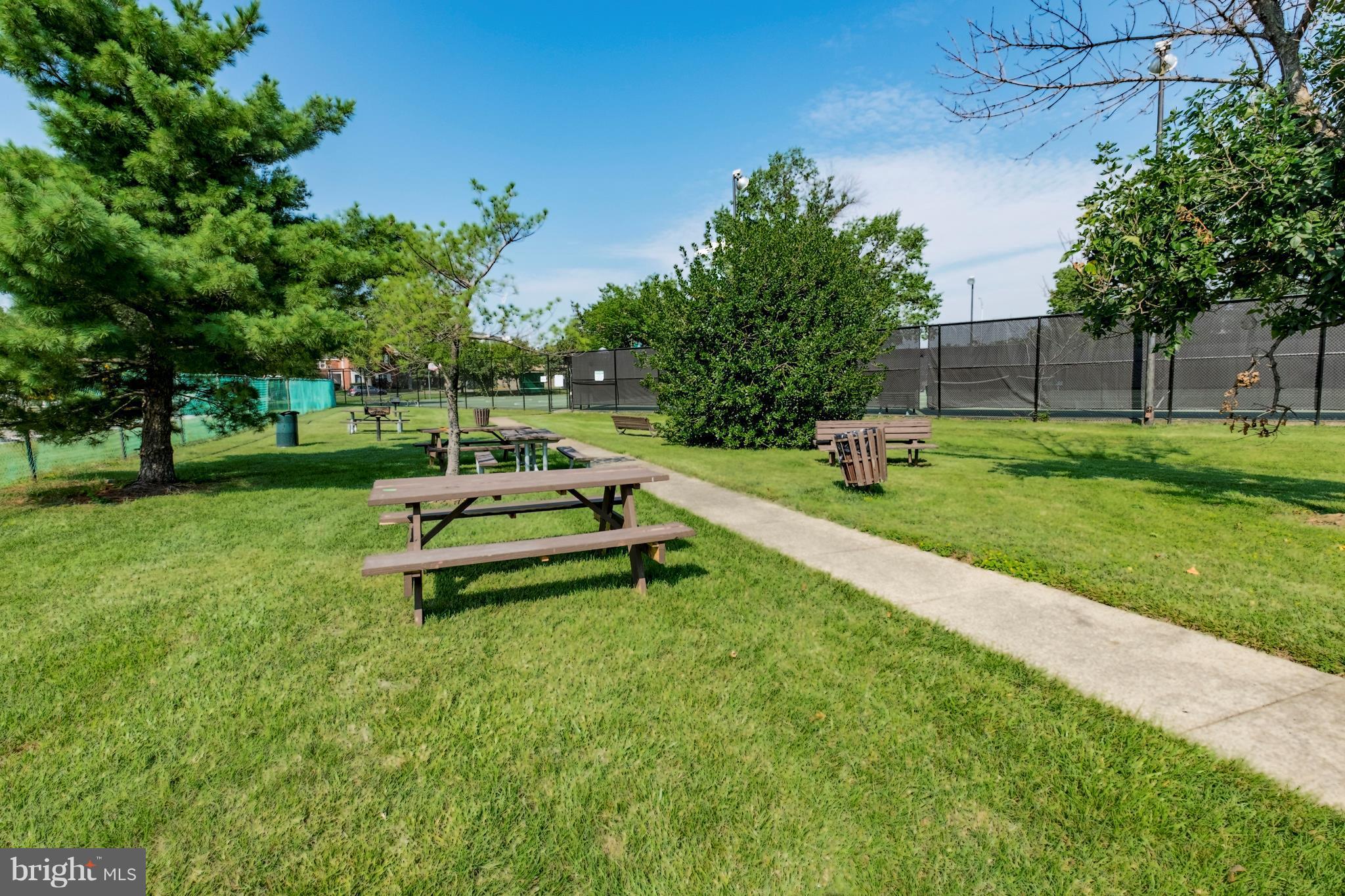 PARC EAST - Residential