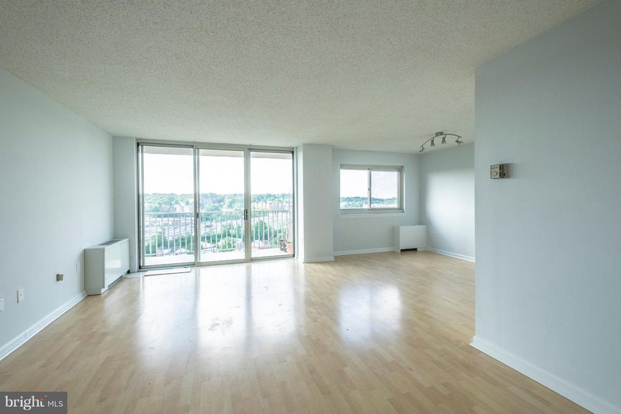 Fantastic Views from your balcony in this spacious 1 bedroom with updated kitchen and bath. Great space available in full service building near heart of Shirlington. Pet-friendly building with all utils included in condo fee. 24hr front desk with fitness center on site. Easy parking! Near major bus routes. New appliances!