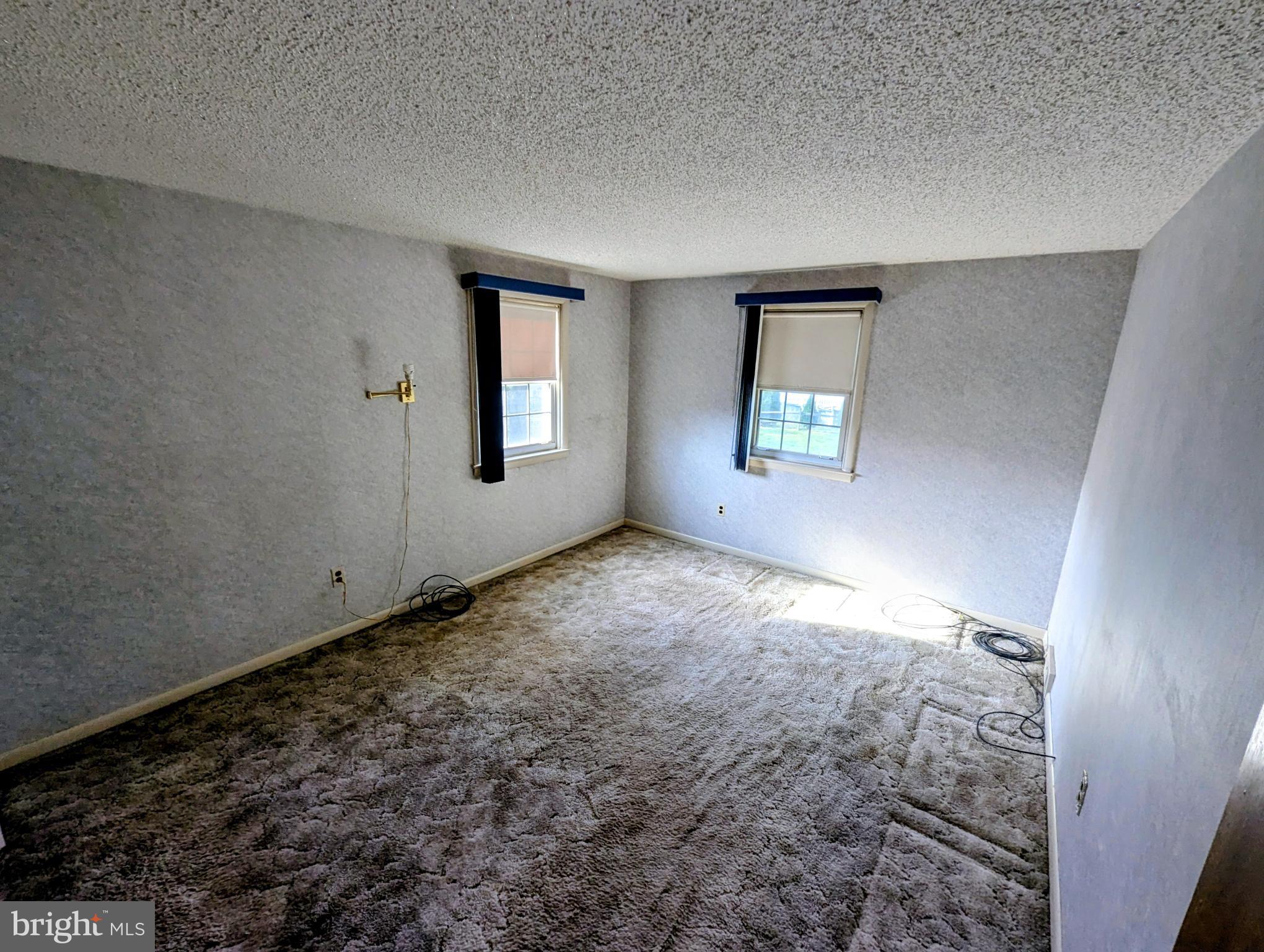 DUTTON MILL - Residential