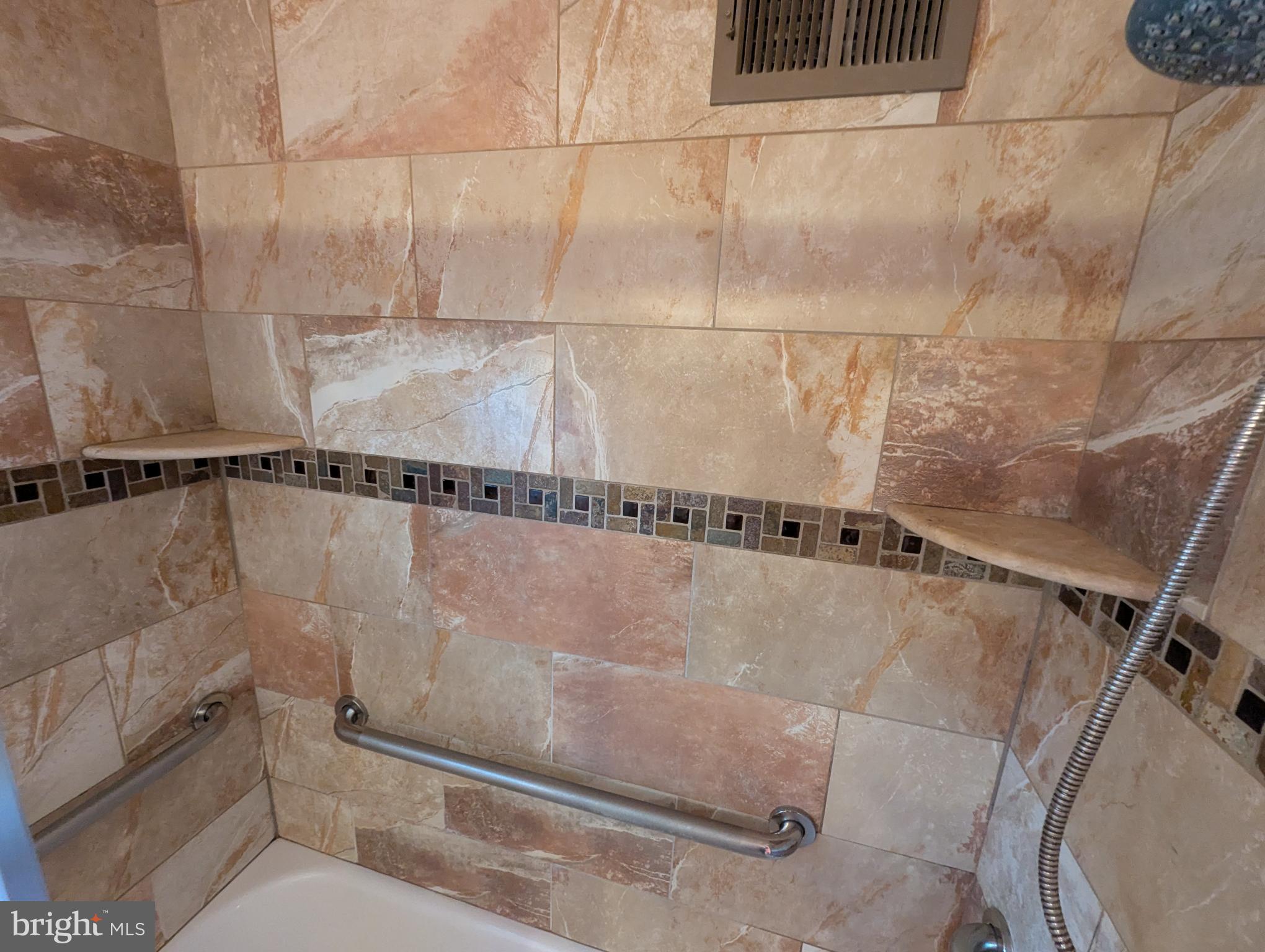 DUTTON MILL - Residential