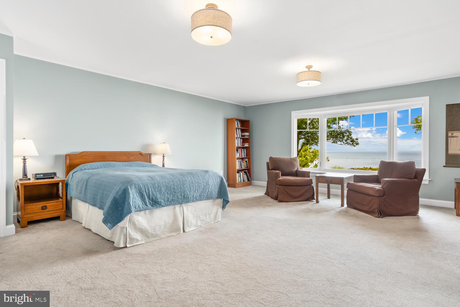 ALGONQUIN - Residential