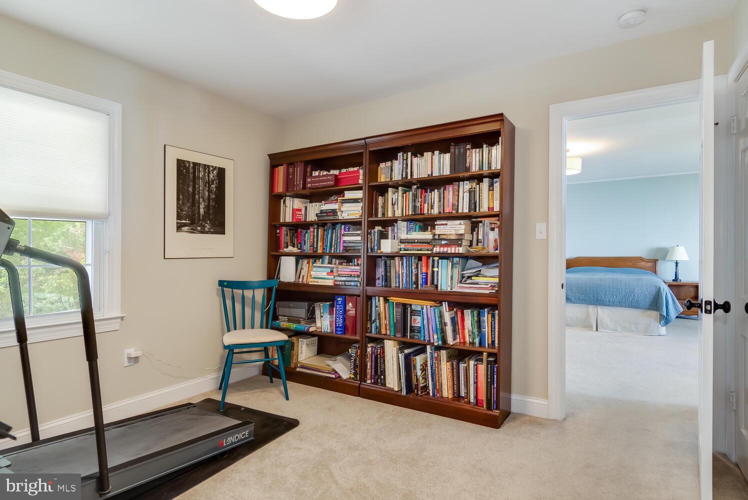 ALGONQUIN - Residential