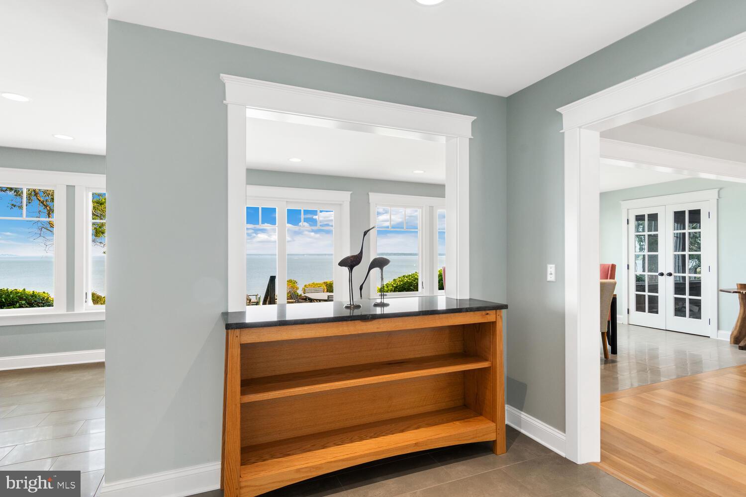 ALGONQUIN - Residential