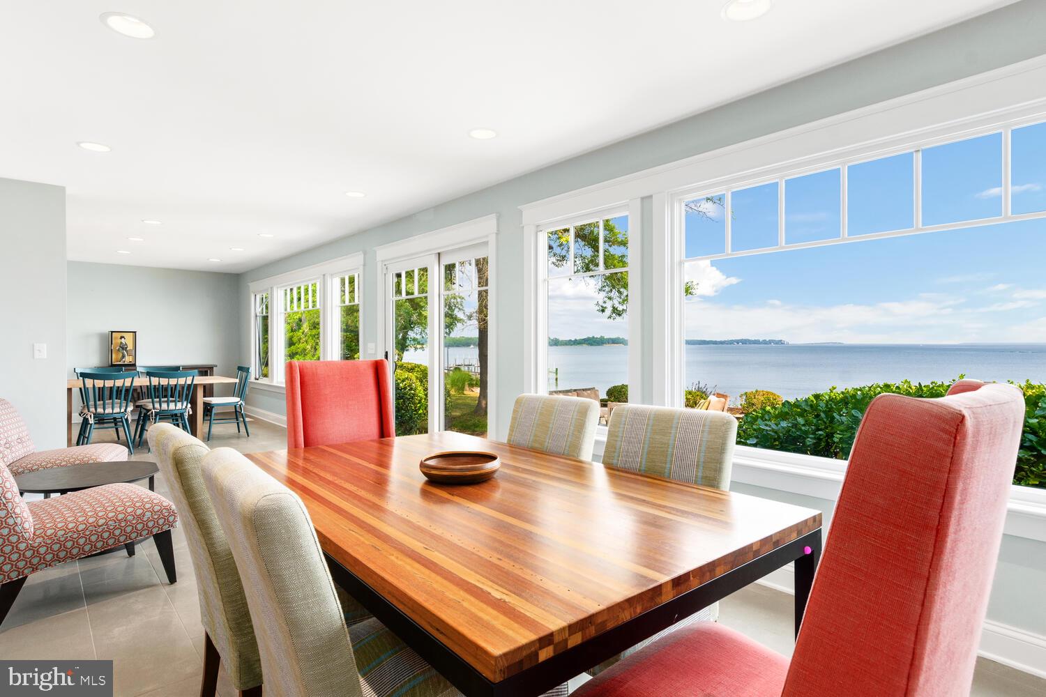 ALGONQUIN - Residential