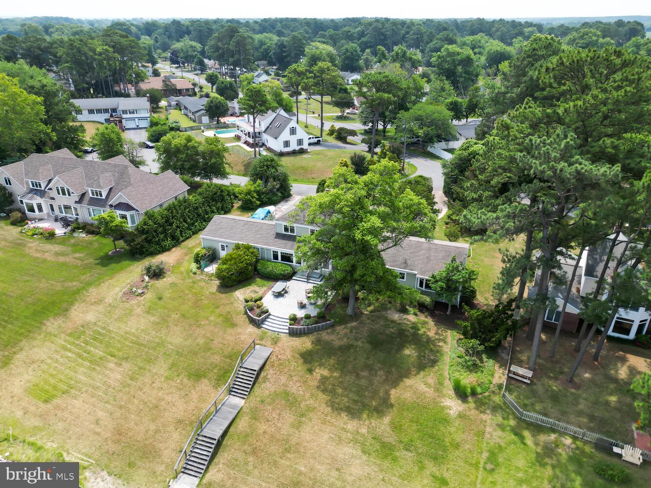 ALGONQUIN - Residential