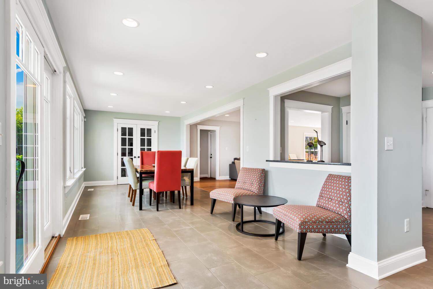 ALGONQUIN - Residential