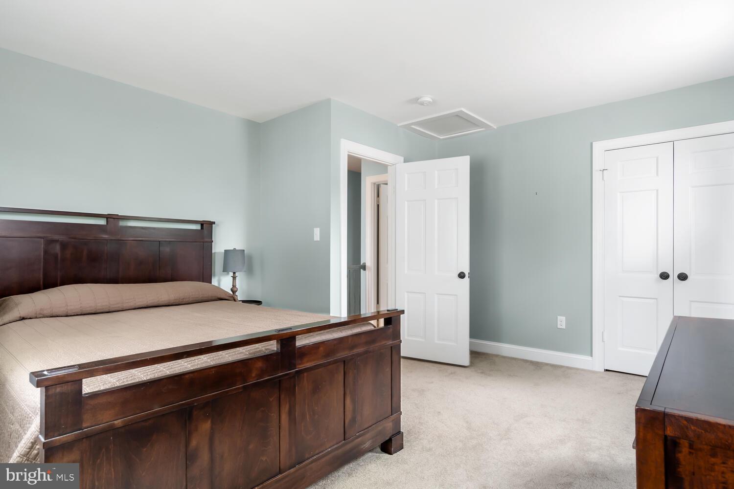 ALGONQUIN - Residential