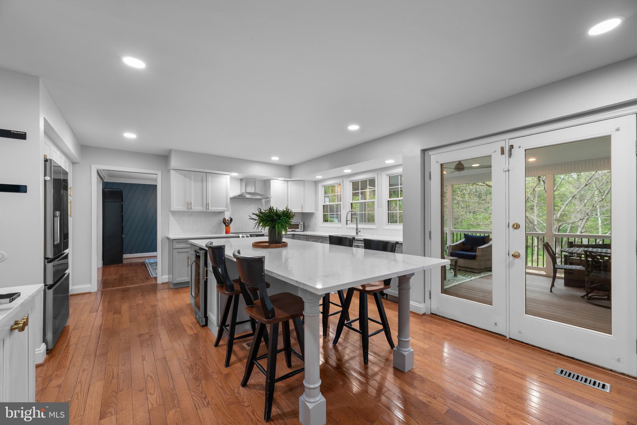 HICKORY RIDGE - Residential