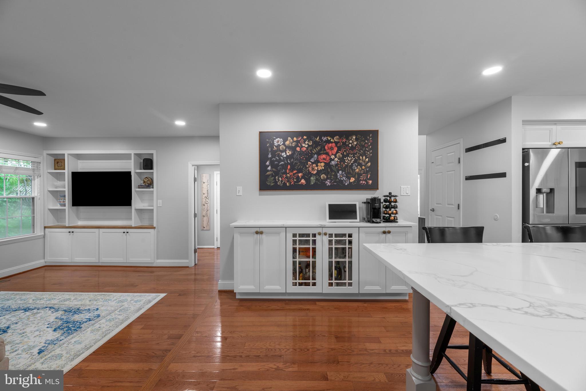 HICKORY RIDGE - Residential