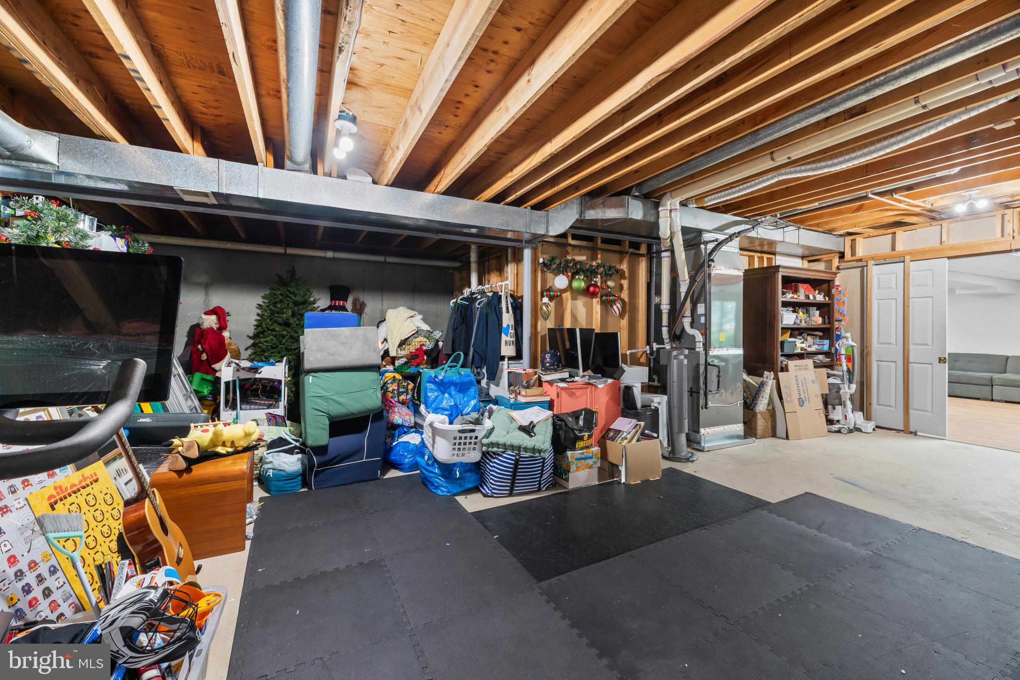 HICKORY RIDGE - Residential