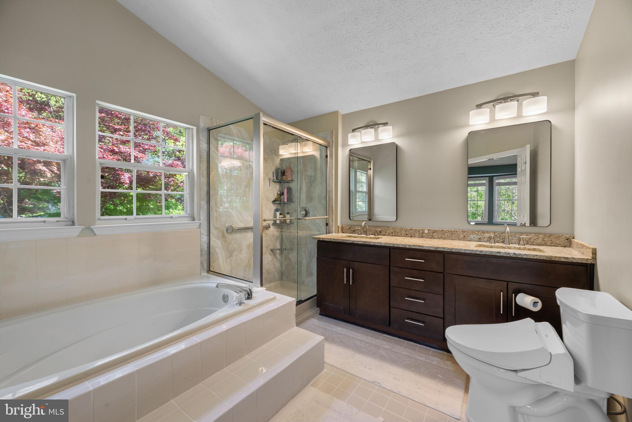 HICKORY RIDGE - Residential