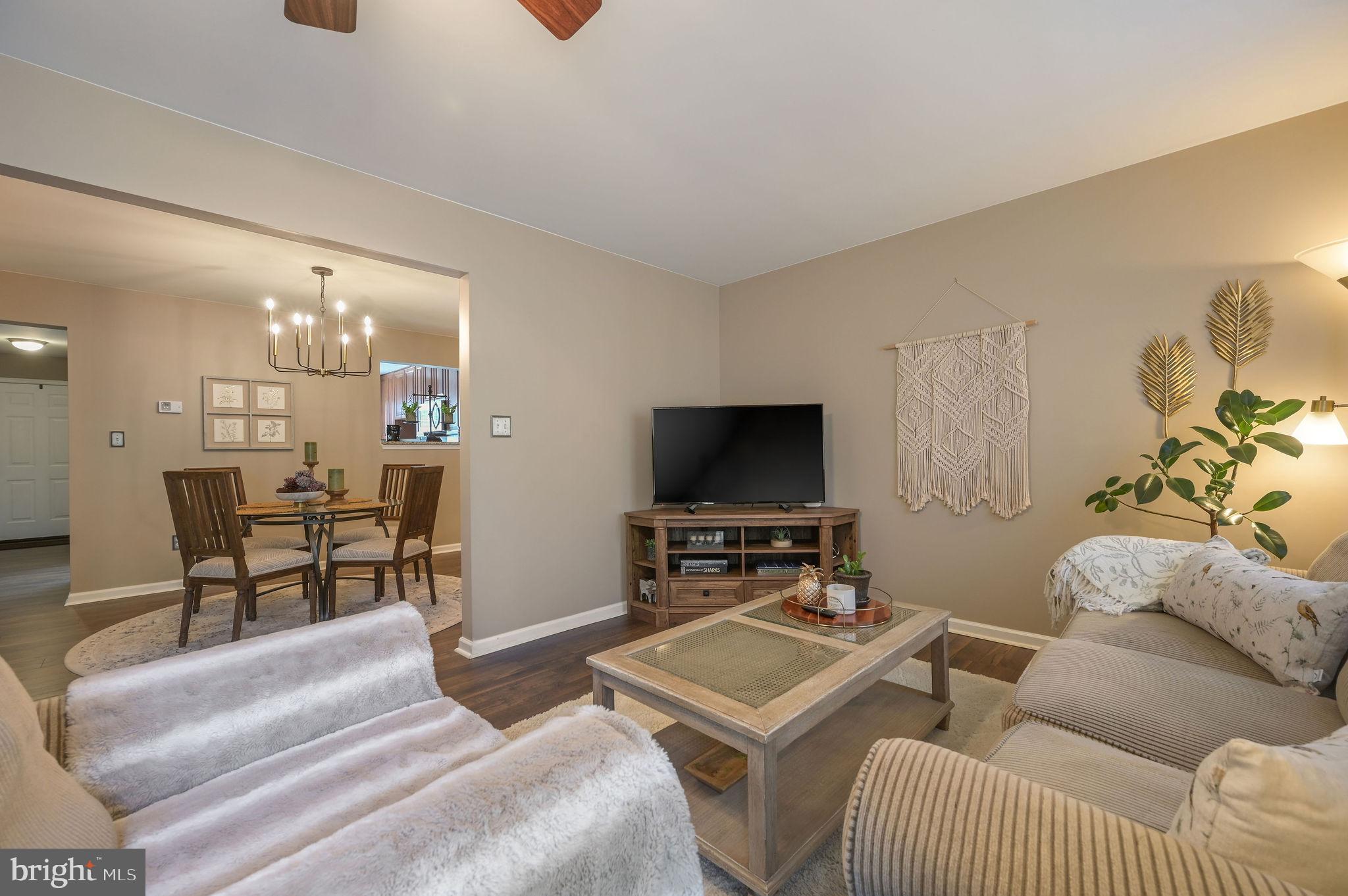 CAMBRIA VILLAGE - Residential
