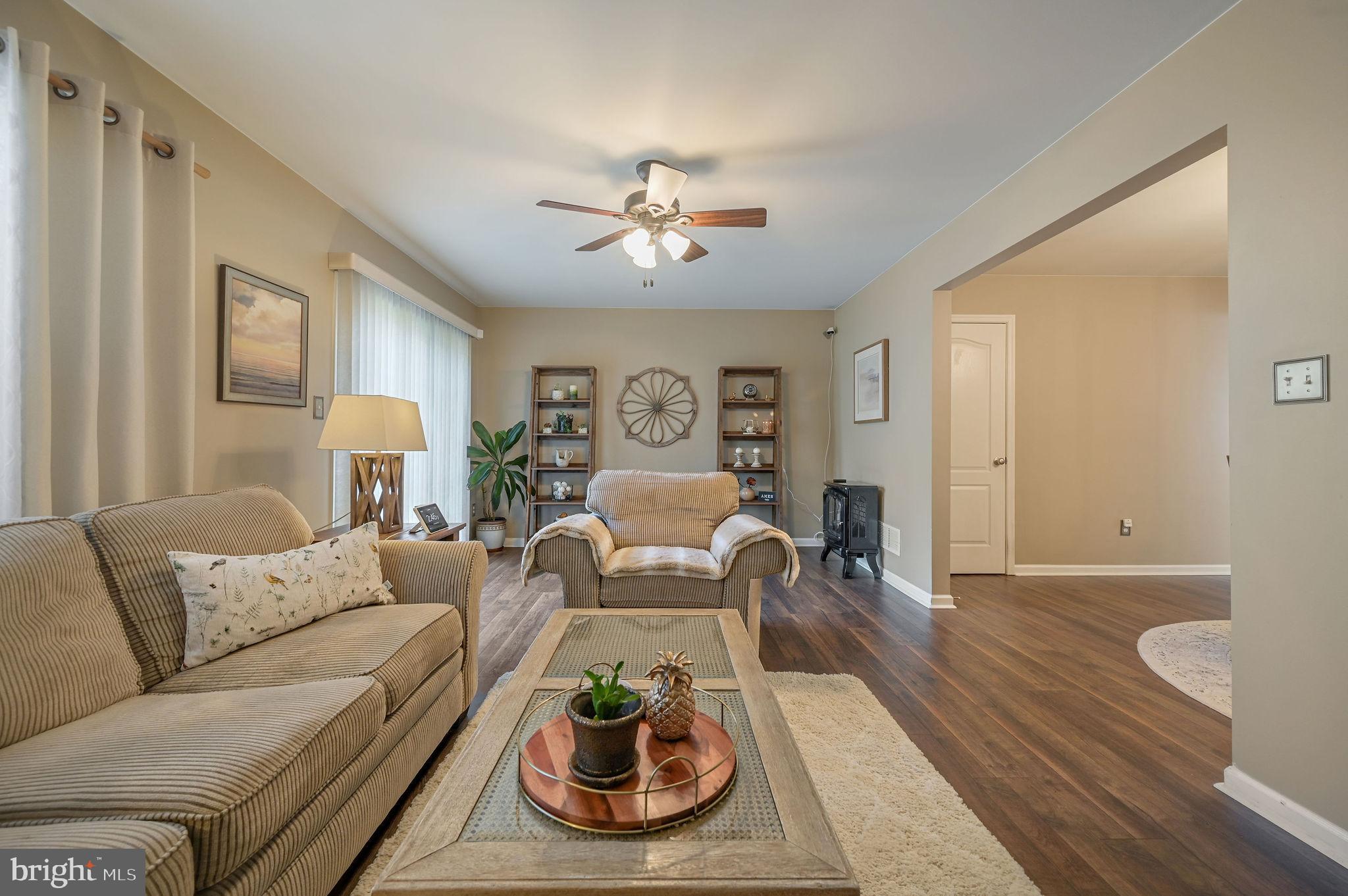 CAMBRIA VILLAGE - Residential