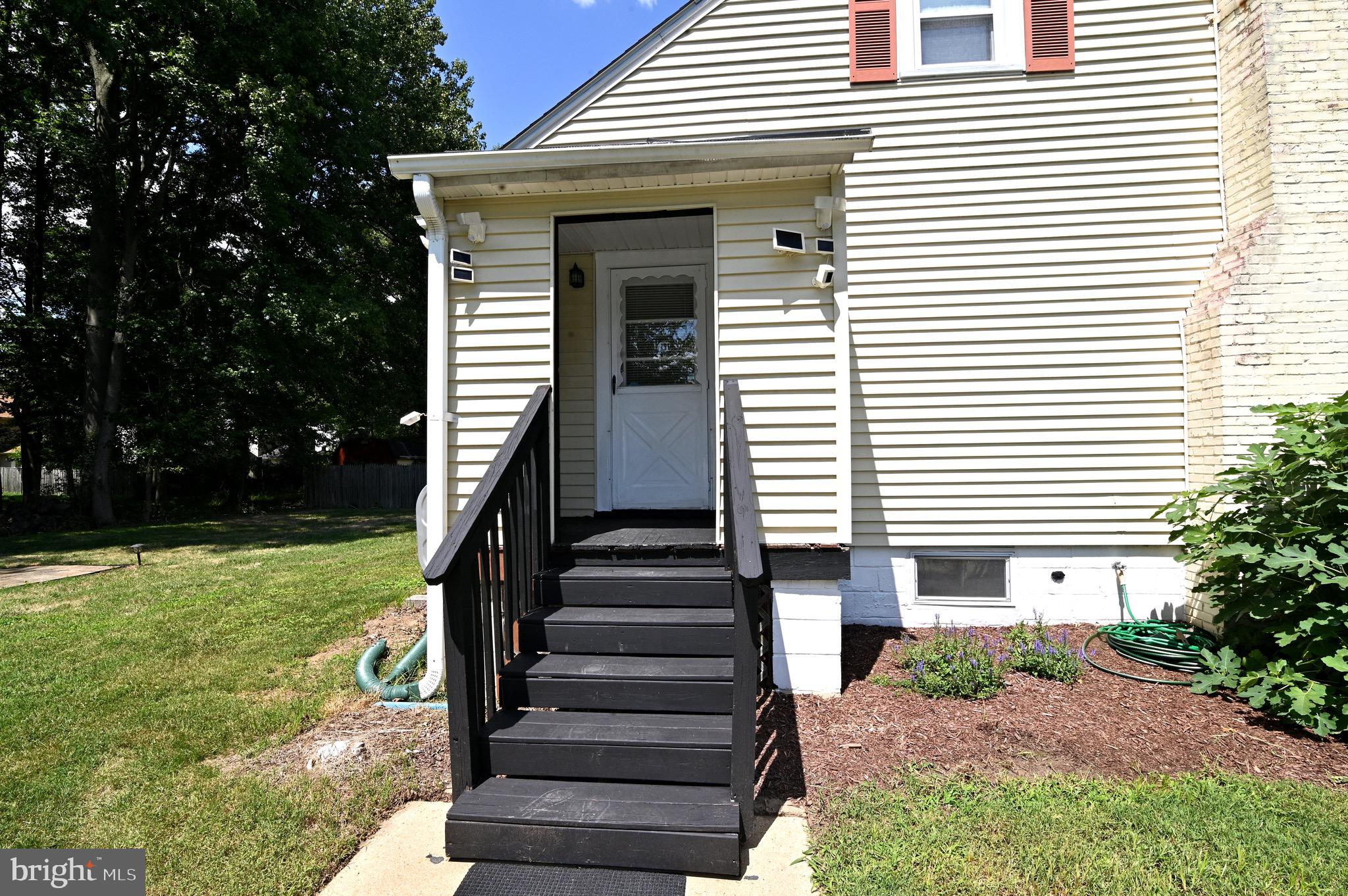 MAPLE HEIGHTS - Residential