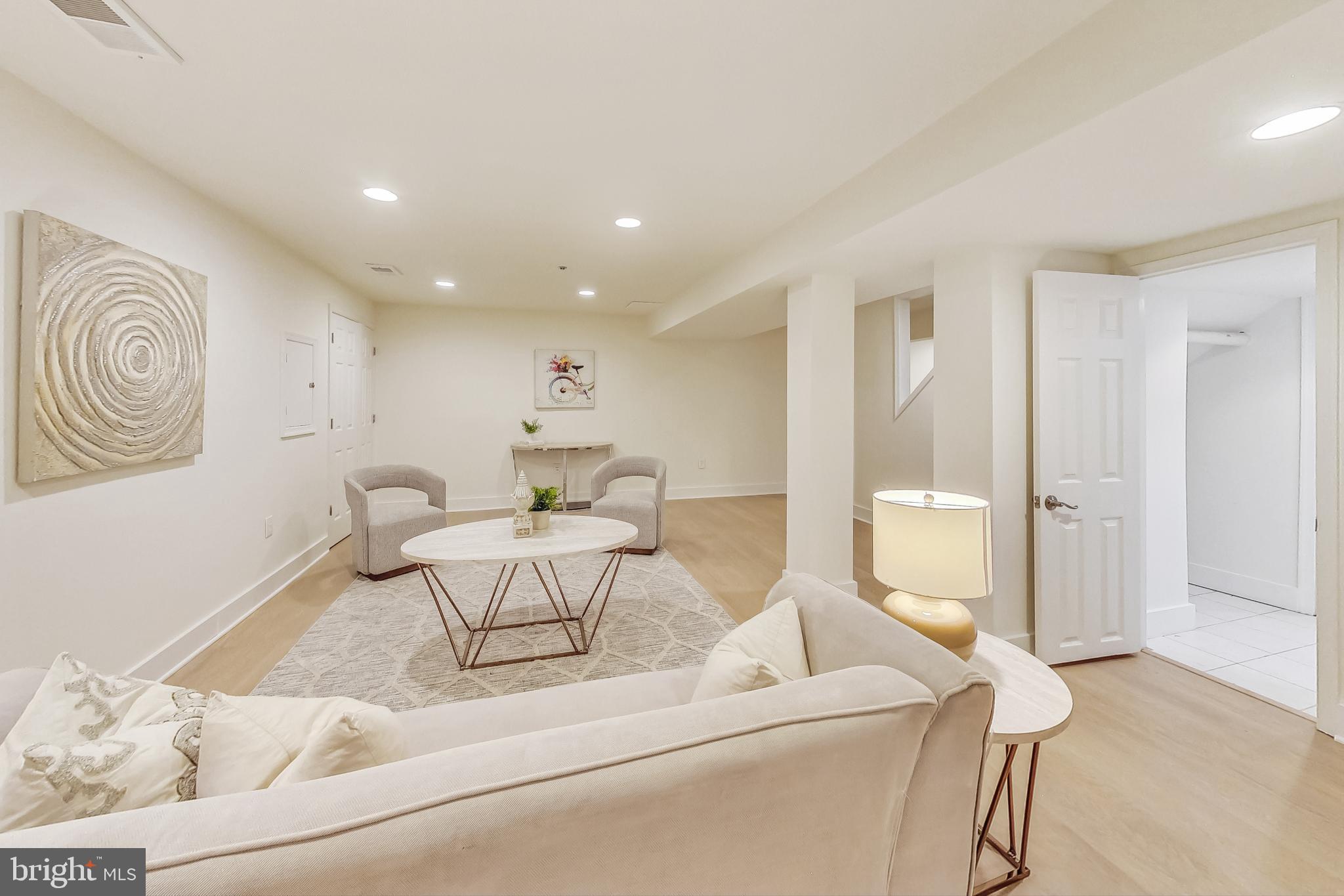 POTOMAC HILLS - Residential