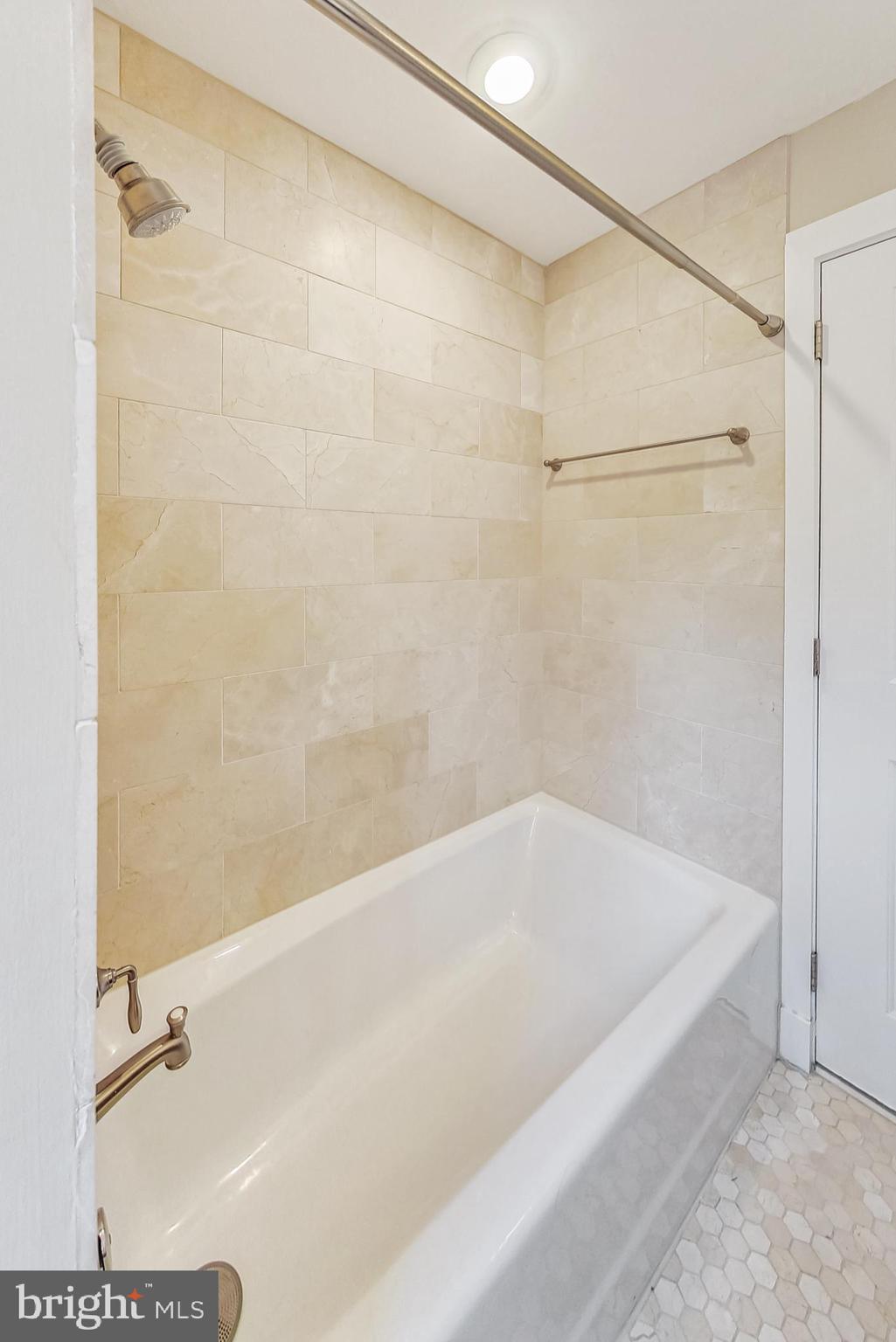 POTOMAC HILLS - Residential