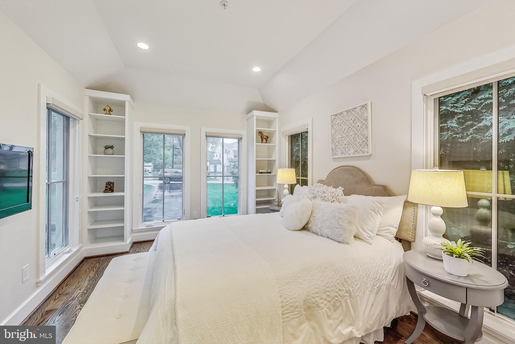 POTOMAC HILLS - Residential